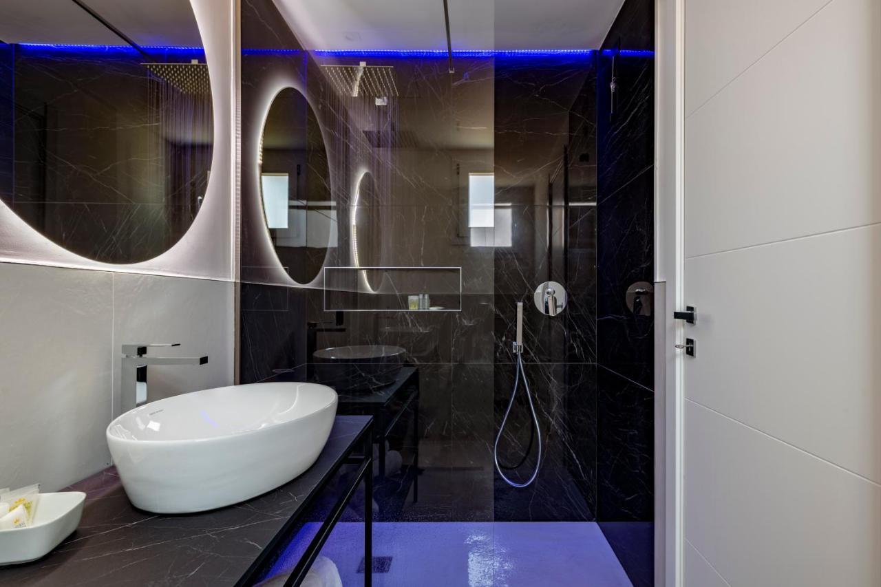 Cara A Bentu - Charming Rooms Tortoli Exterior photo